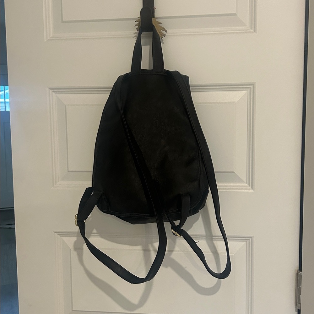Elegant Black Backpack for Women - Picture 2 of 6
